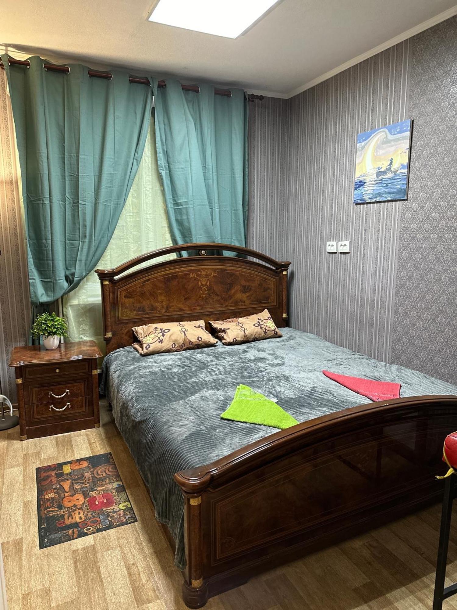 Ararat-Poznyaki Hostel Kyiv Exterior photo